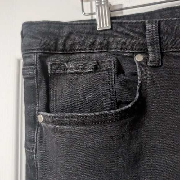 Zara | ZW Mid-Rise Bootcut Contour Jeans In Washed Black - Picture 11 of 13